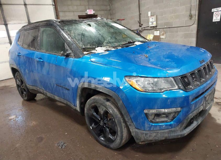 2018 Jeep Compass ALTITUDE 4X4 (VIN 3C4NJDBBXJT314140) main photo