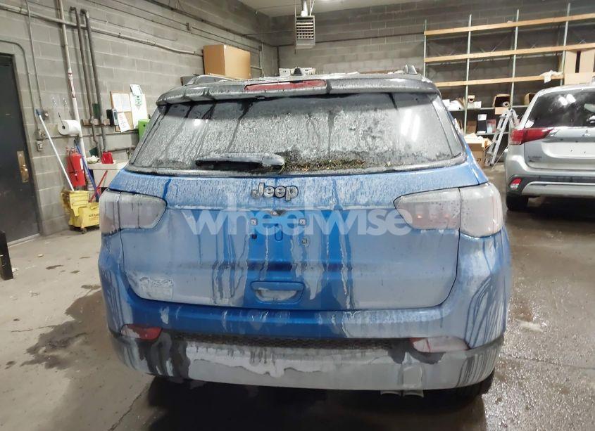 Photo 16 of 2018 Jeep Compass ALTITUDE 4X4 (VIN 3C4NJDBBXJT314140)