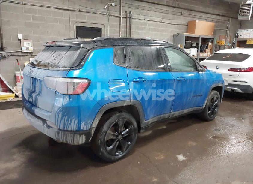 Photo 4 of 2018 Jeep Compass ALTITUDE 4X4 (VIN 3C4NJDBBXJT314140)