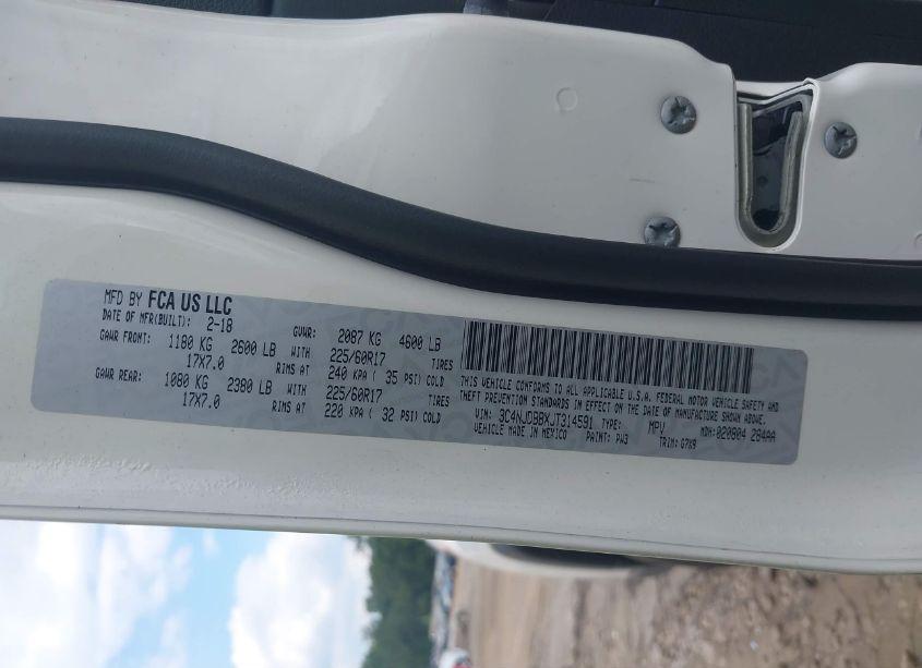 Photo 9 of 2018 Jeep Compass LATITUDE 4X4 (VIN 3C4NJDBBXJT314591)