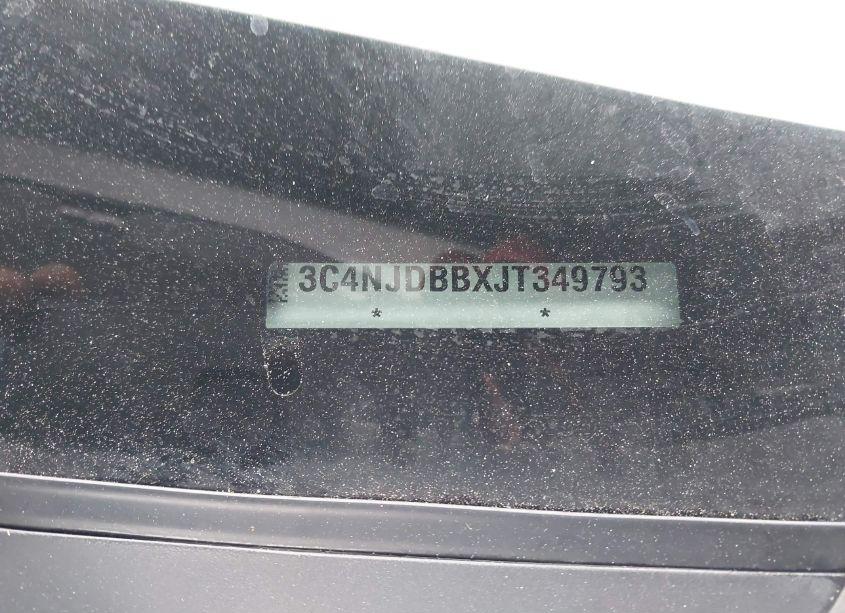 Photo 9 of 2018 Jeep Compass LATITUDE 4X4 (VIN 3C4NJDBBXJT349793)