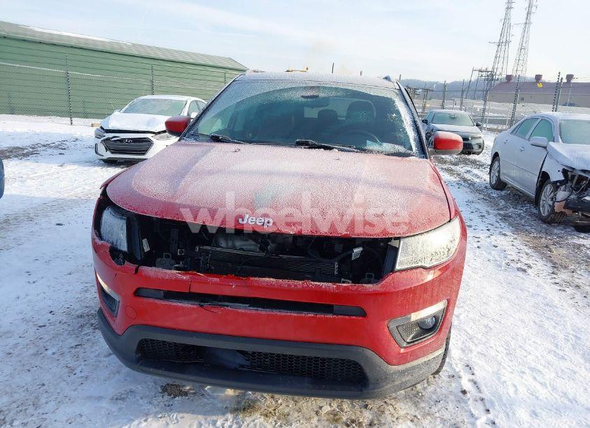 Photo 6 of 2018 Jeep Compass LATITUDE 4X4 (VIN 3C4NJDBBXJT479170)