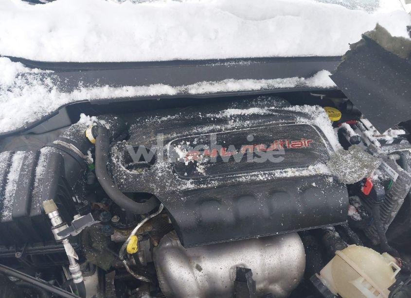 Photo 10 of 2018 Jeep Compass LATITUDE 4X4 (VIN 3C4NJDBBXJT480268)