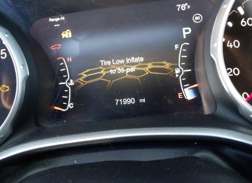 Photo 16 of 2019 Jeep Compass ALTITUDE 4X4 (VIN 3C4NJDBBXKT630963)