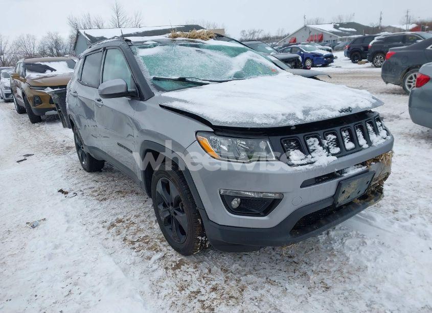 2019 Jeep Compass ALTITUDE 4X4 (VIN 3C4NJDBBXKT840382) main photo