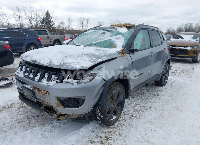 Photo 2 of 2019 Jeep Compass ALTITUDE 4X4 (VIN 3C4NJDBBXKT840382)