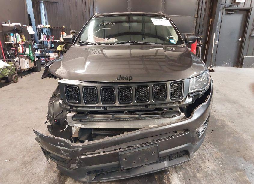 Photo 13 of 2019 Jeep Compass ALTITUDE 4X4 (VIN 3C4NJDBBXKT842651)