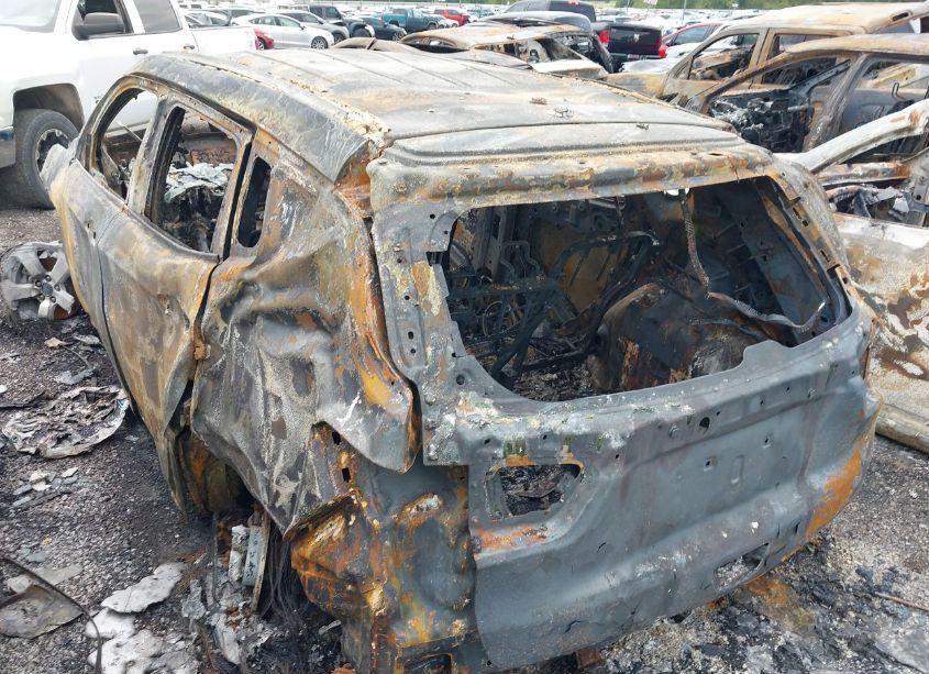 Photo 3 of 2020 Jeep Compass LATITUDE 4X4 (VIN 3C4NJDBBXLT143182)