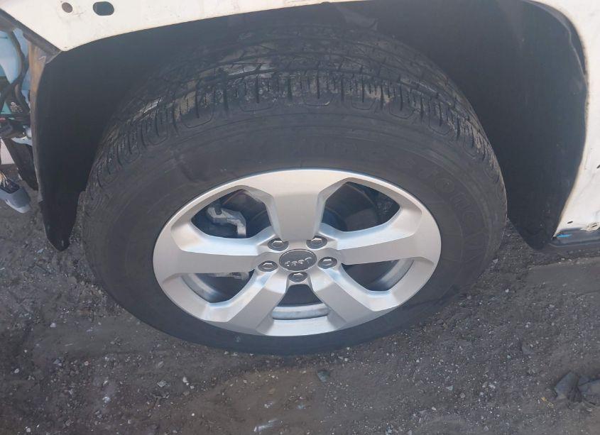 Photo 12 of 2021 Jeep Compass LATITUDE 4X4 (VIN 3C4NJDBBXMT509742)