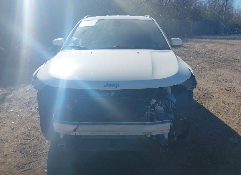 Photo 13 of 2021 Jeep Compass LATITUDE 4X4 (VIN 3C4NJDBBXMT509742)