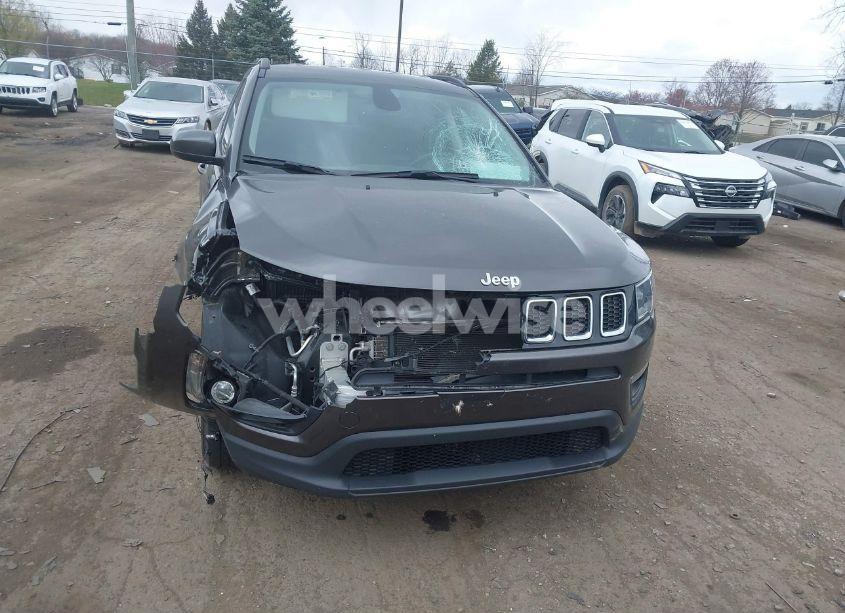 Photo 12 of 2021 Jeep Compass LATITUDE 4X4 (VIN 3C4NJDBBXMT551702)