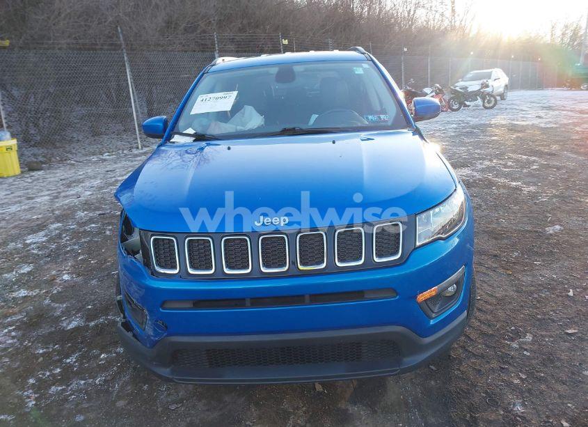 Photo 13 of 2021 Jeep Compass LATITUDE 4X4 (VIN 3C4NJDBBXMT576440)