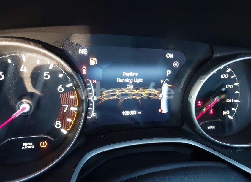 Photo 7 of 2021 Jeep Compass LATITUDE 4X4 (VIN 3C4NJDBBXMT576440)