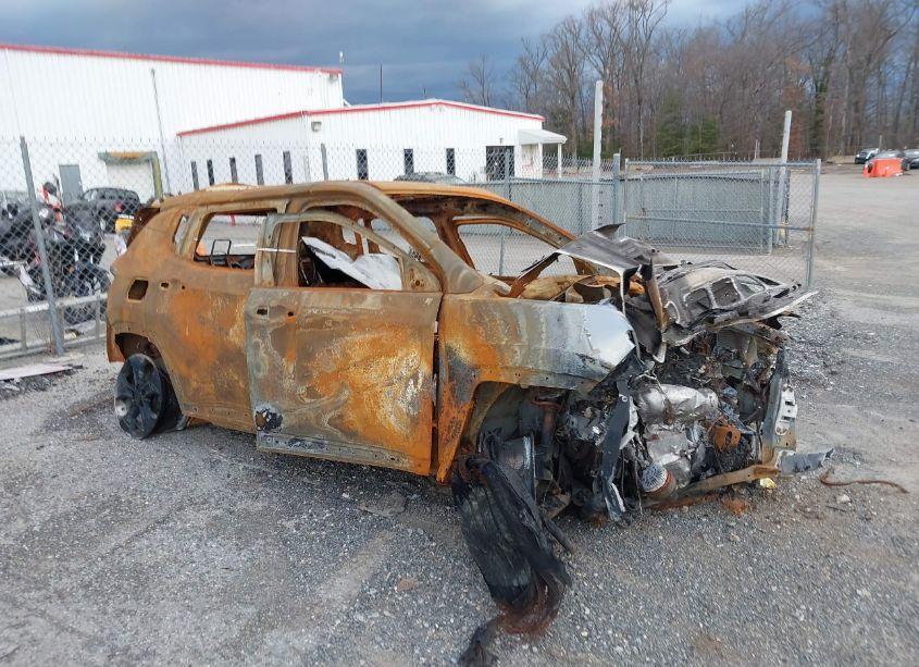 2021 Jeep Compass ALTITUDE 4X4 (VIN 3C4NJDBBXMT586837) main photo