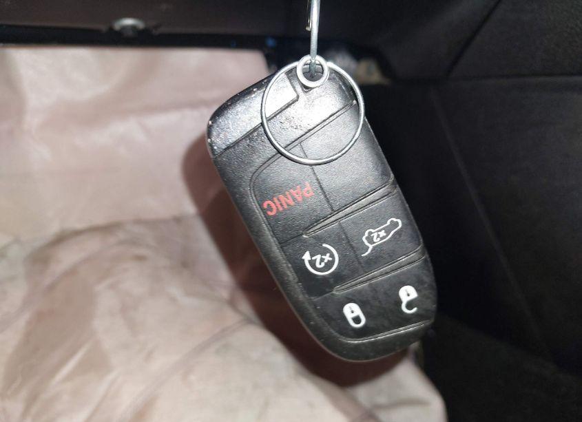 Photo 11 of 2022 Jeep Compass LATITUDE 4X4 (VIN 3C4NJDBBXNT120665)