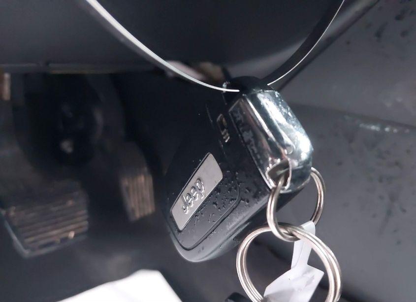 Photo 11 of 2022 Jeep Compass LATITUDE 4X4 (VIN 3C4NJDBBXNT171759)