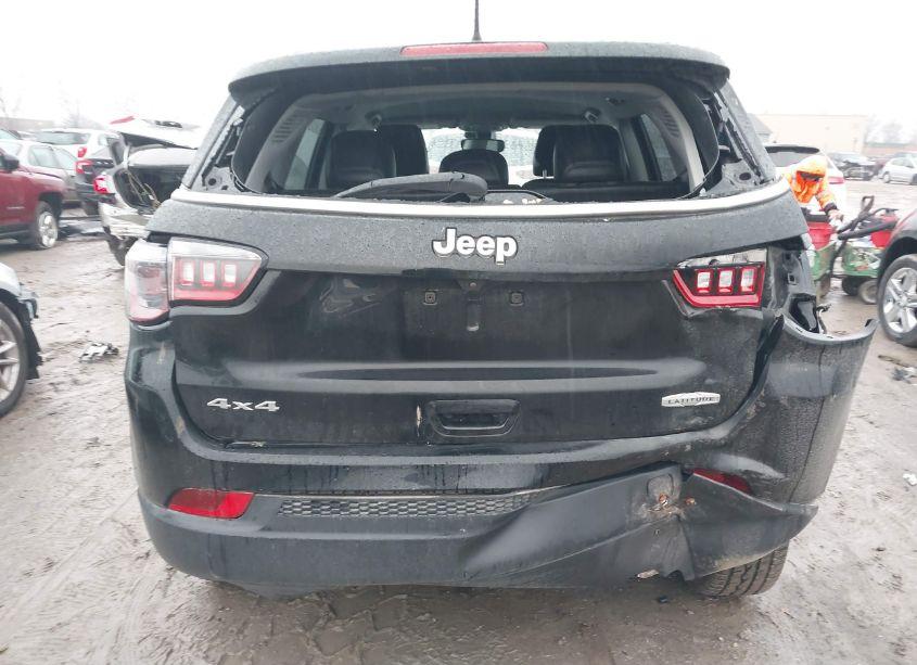 Photo 16 of 2022 Jeep Compass LATITUDE 4X4 (VIN 3C4NJDBBXNT171759)