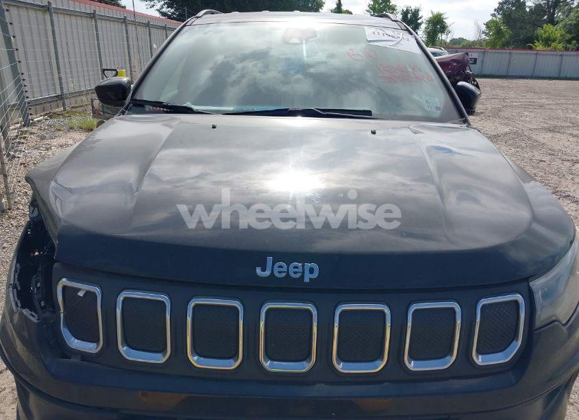 Photo 10 of 2022 Jeep Compass LATITUDE 4X4 (VIN 3C4NJDBBXNT209295)