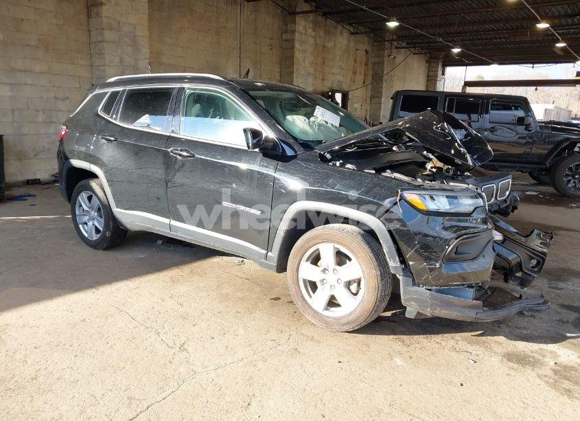 2022 Jeep Compass LATITUDE 4X4 (VIN 3C4NJDBBXNT232091) main photo