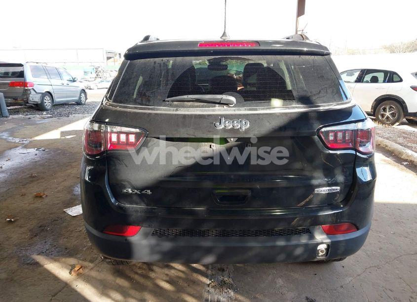 Photo 17 of 2022 Jeep Compass LATITUDE 4X4 (VIN 3C4NJDBBXNT232091)