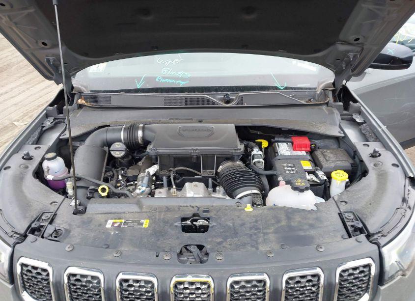 Photo 10 of 2023 Jeep Compass LATITUDE 4X4 (VIN 3C4NJDBN0PT537421)