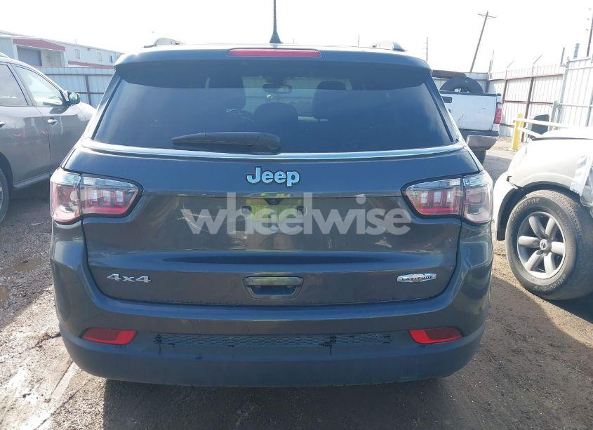Photo 17 of 2024 Jeep Compass LATITUDE 4X4 (VIN 3C4NJDBN0RT132792)