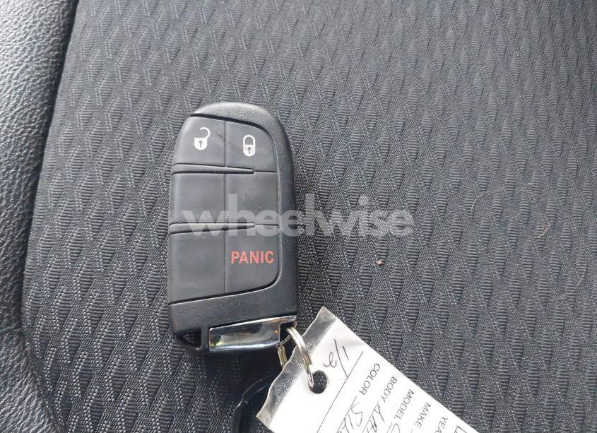 Photo 11 of 2024 Jeep Compass LATITUDE 4X4 (VIN 3C4NJDBN0RT159703)