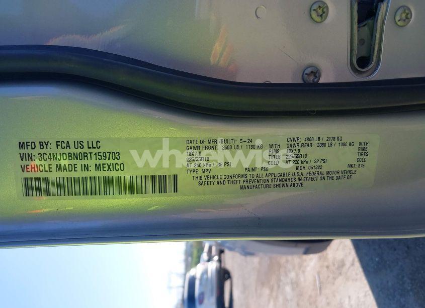 Photo 9 of 2024 Jeep Compass LATITUDE 4X4 (VIN 3C4NJDBN0RT159703)