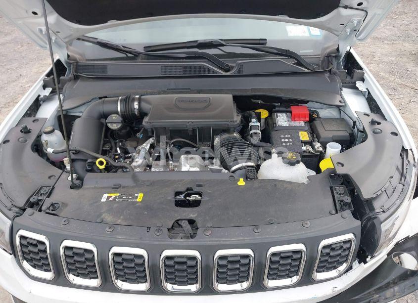 Photo 10 of 2024 Jeep Compass LATITUDE 4X4 (VIN 3C4NJDBN1RT103690)