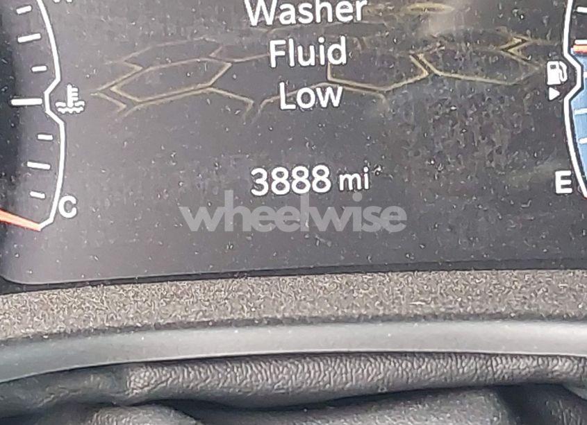 Photo 15 of 2024 Jeep Compass LATITUDE 4X4 (VIN 3C4NJDBN1RT103690)