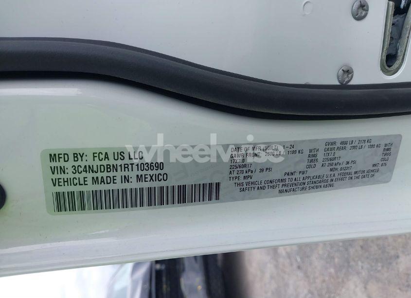 Photo 9 of 2024 Jeep Compass LATITUDE 4X4 (VIN 3C4NJDBN1RT103690)