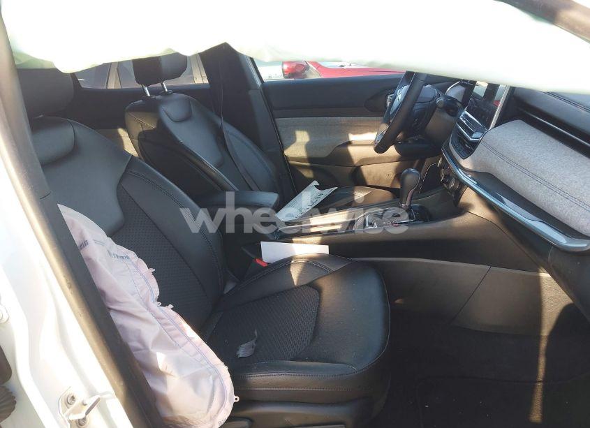 Photo 5 of 2024 Jeep Compass LATITUDE 4X4 (VIN 3C4NJDBN1RT118416)