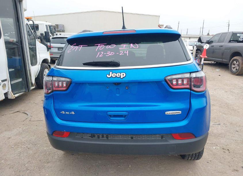 Photo 17 of 2024 Jeep Compass LATITUDE 4X4 (VIN 3C4NJDBN1RT119372)