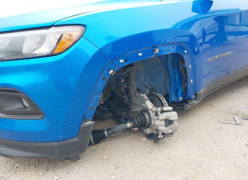 Photo 6 of 2024 Jeep Compass LATITUDE 4X4 (VIN 3C4NJDBN1RT119372)