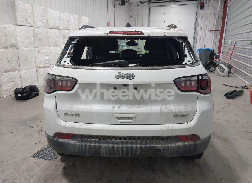 Photo 17 of 2024 Jeep Compass LATITUDE 4X4 (VIN 3C4NJDBN1RT606233)