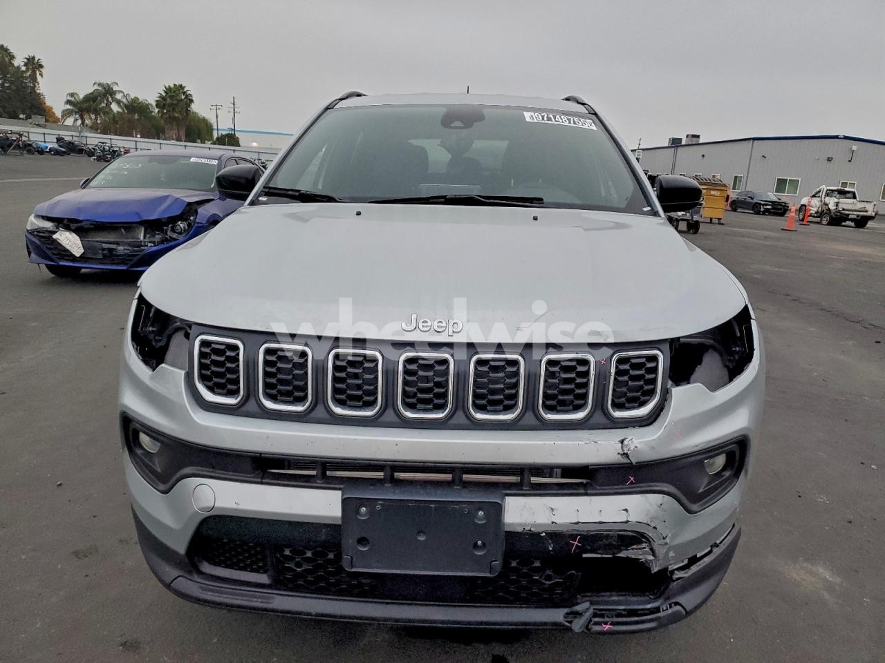 Photo 5 of 2025 JEEP COMPASS LATITUDE (VIN 3C4NJDBN1ST597409)