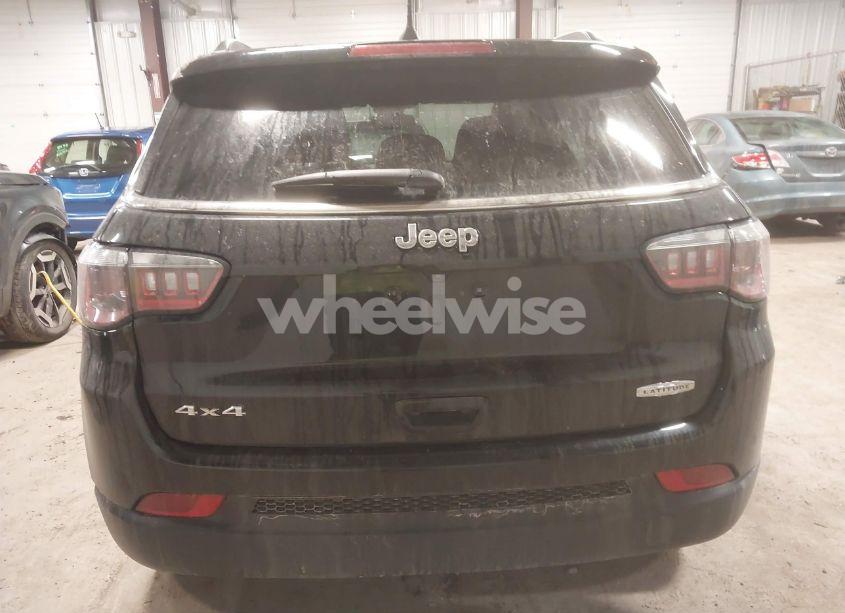 Photo 16 of 2024 Jeep Compass LATITUDE 4X4 (VIN 3C4NJDBN2RT110535)