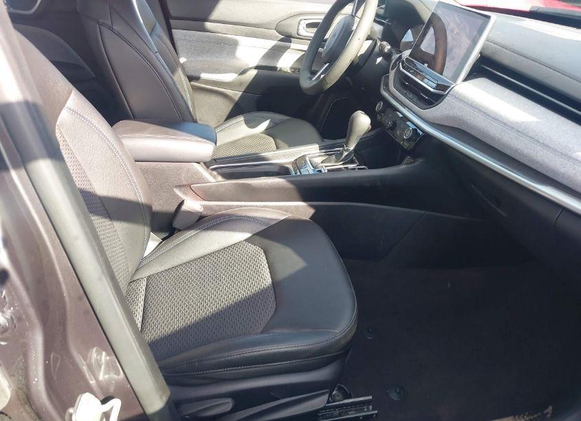 Photo 5 of 2024 Jeep Compass LATITUDE 4X4 (VIN 3C4NJDBN2RT130848)