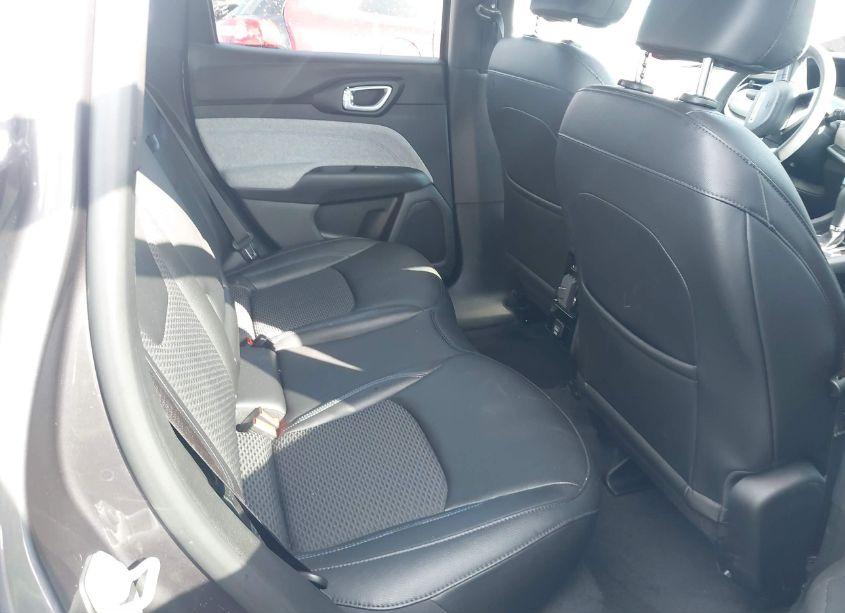 Photo 8 of 2024 Jeep Compass LATITUDE 4X4 (VIN 3C4NJDBN2RT130848)