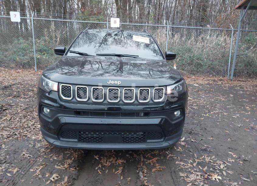 Photo 11 of 2024 Jeep Compass LATITUDE 4X4 (VIN 3C4NJDBN2RT606998)