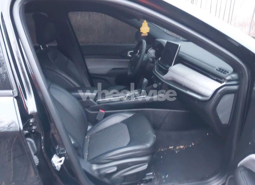 Photo 5 of 2024 Jeep Compass LATITUDE 4X4 (VIN 3C4NJDBN2RT606998)