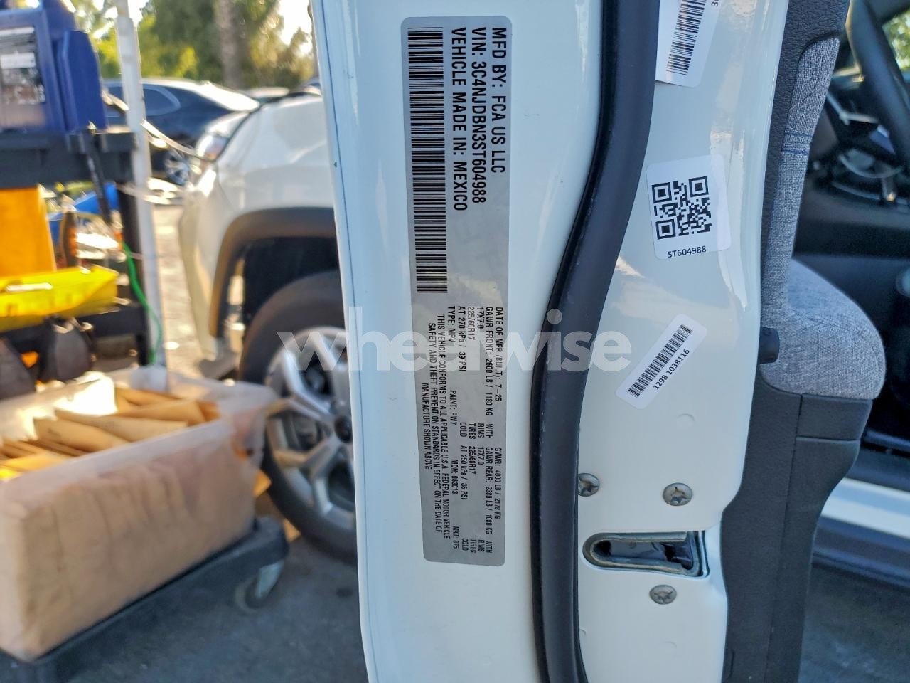 Photo 13 of 2025 JEEP COMPASS LATITUDE (VIN 3C4NJDBN3ST604988)