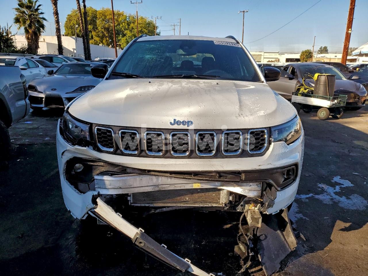 Photo 5 of 2025 JEEP COMPASS LATITUDE (VIN 3C4NJDBN3ST604988)