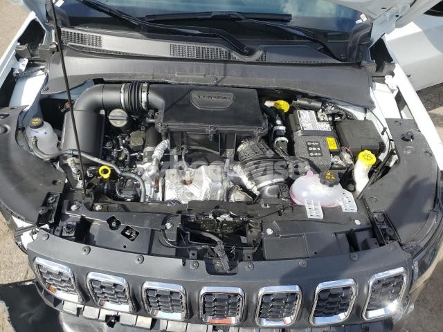 Photo 11 of 2025 JEEP COMPASS LATITUDE N/A (VIN 3C4NJDBN3ST616977)