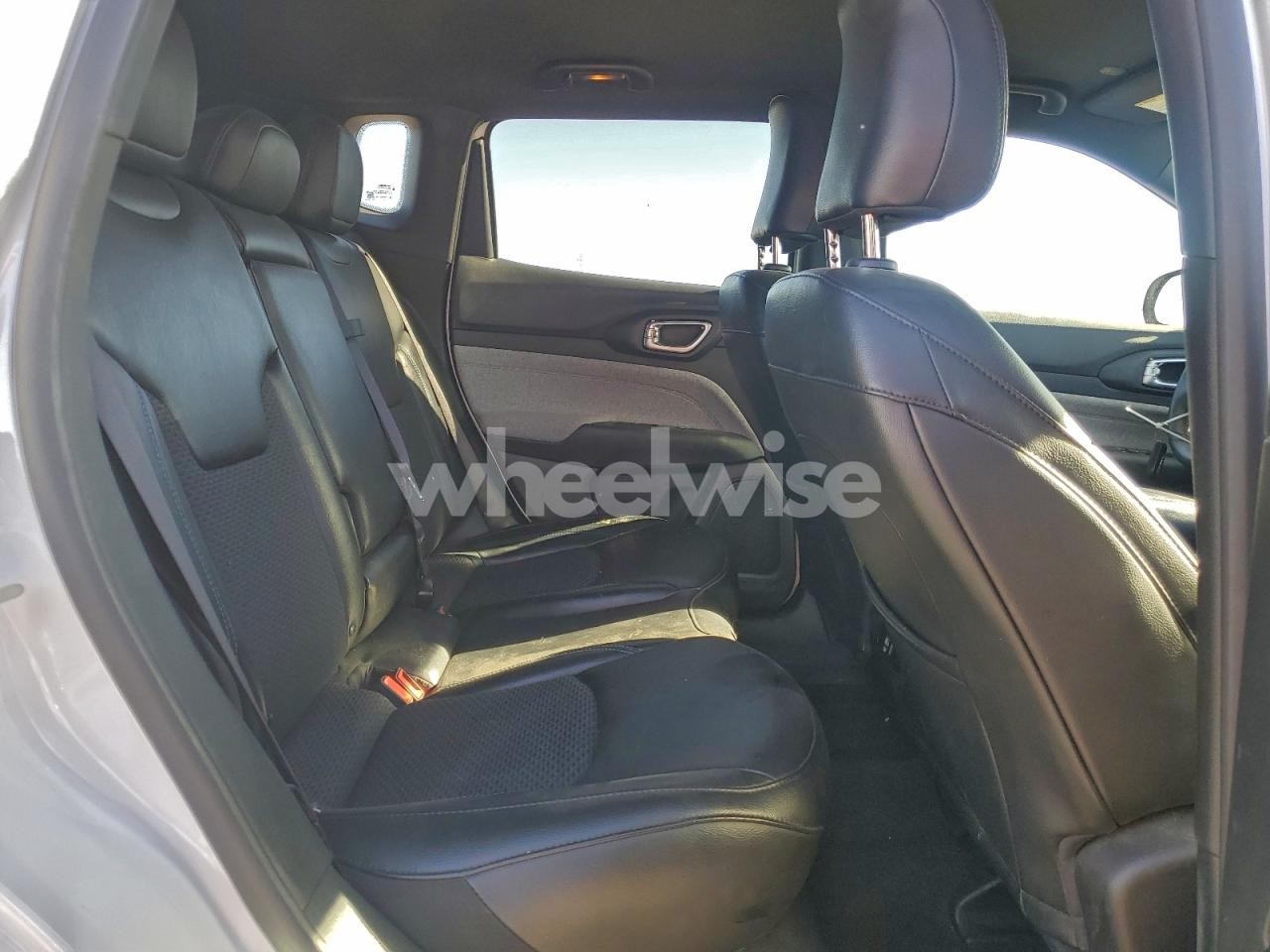 Photo 11 of 2023 JEEP COMPASS LATITUDE (VIN 3C4NJDBN4PT553394)
