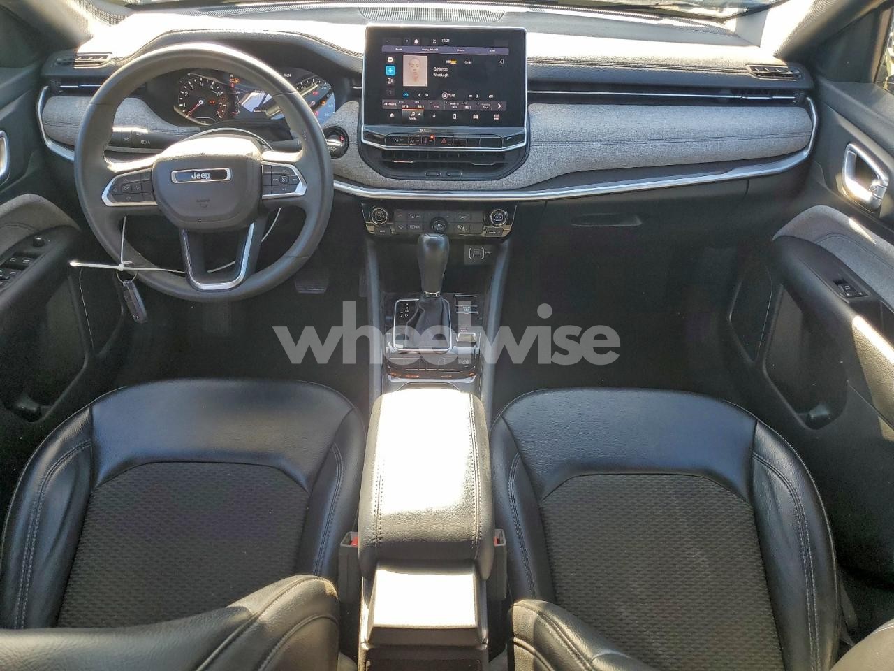 Photo 8 of 2023 JEEP COMPASS LATITUDE (VIN 3C4NJDBN4PT553394)