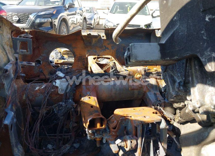 Photo 7 of 2024 Jeep Compass LATITUDE 4X4 (VIN 3C4NJDBN4RT109323)