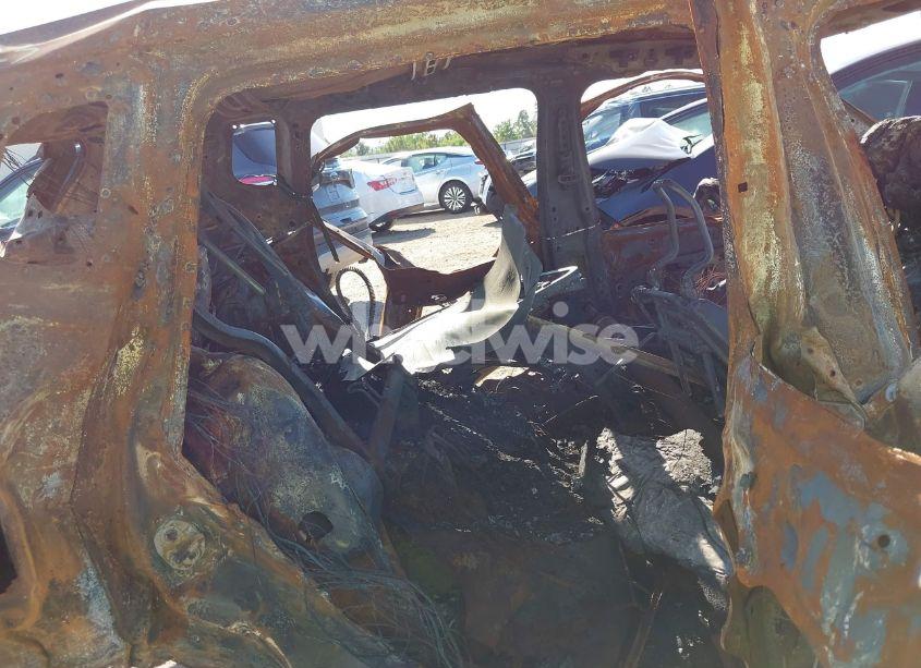 Photo 8 of 2024 Jeep Compass LATITUDE 4X4 (VIN 3C4NJDBN4RT109323)