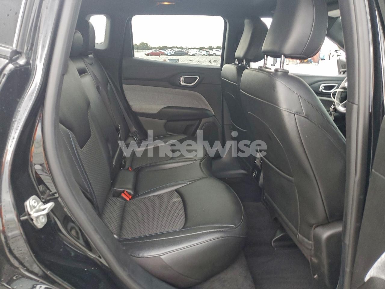 Photo 11 of 2024 JEEP COMPASS LATITUDE (VIN 3C4NJDBN4RT118572)