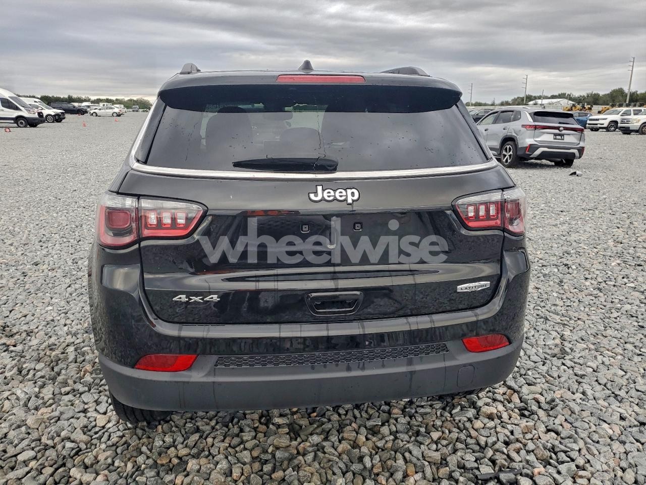 Photo 6 of 2024 JEEP COMPASS LATITUDE (VIN 3C4NJDBN4RT118572)